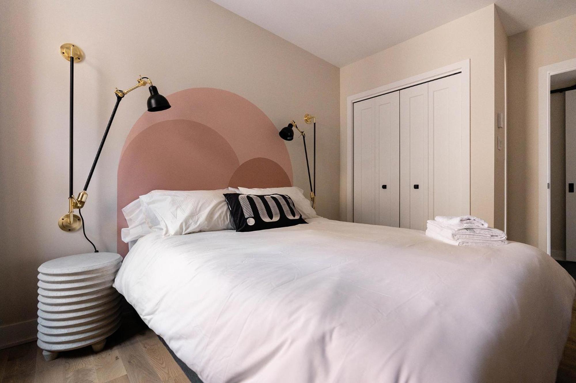 مونتريال Maison Place Royale By Luxury In Transit المظهر الخارجي الصورة