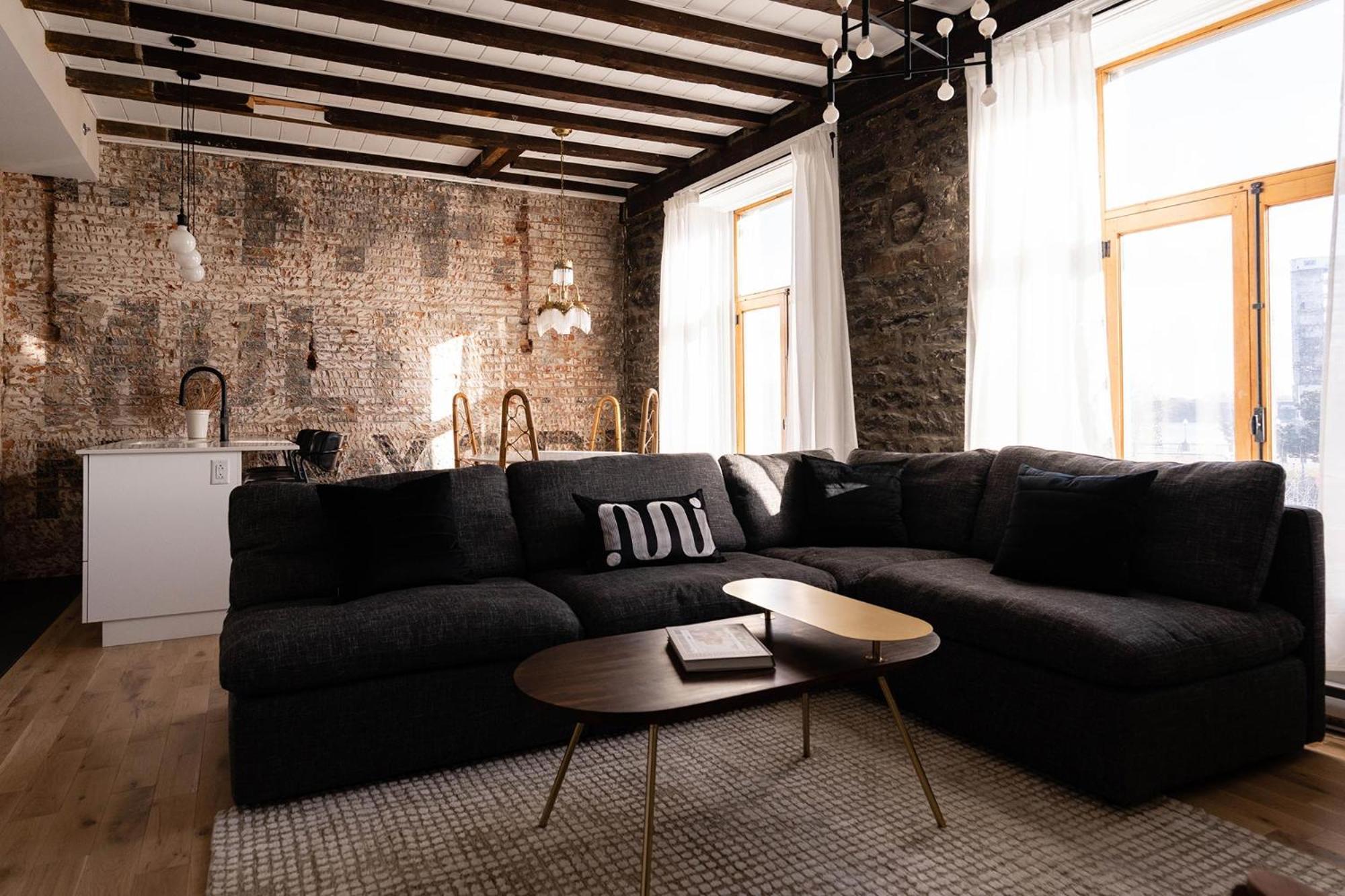 مونتريال Maison Place Royale By Luxury In Transit المظهر الخارجي الصورة